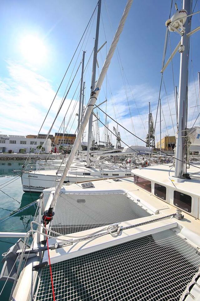 Lagoon 400 S2 - 4 + 2 cab. Elea